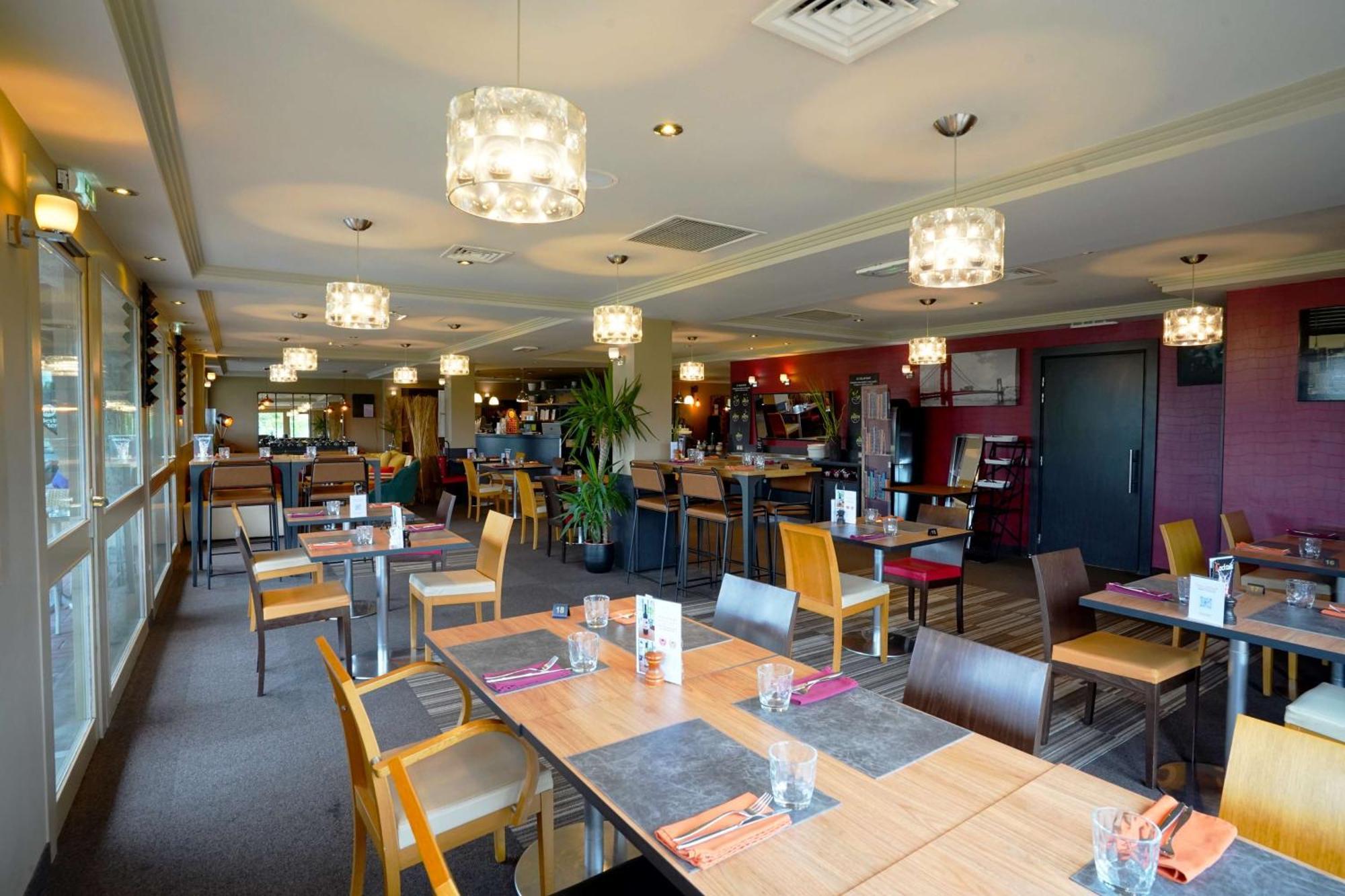 Best Western L'Atelier 117 Maubeuge Eksteriør billede