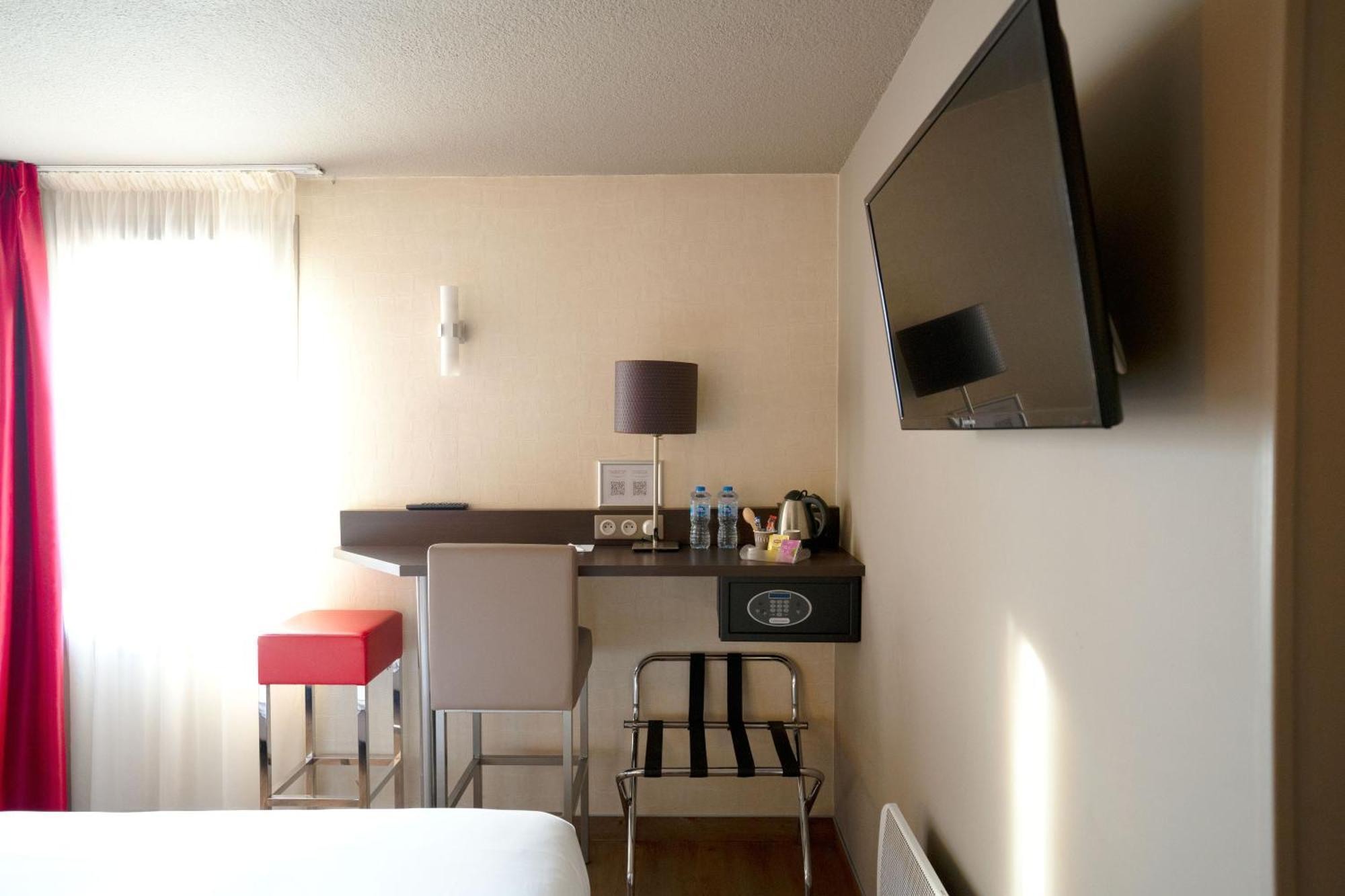Best Western L'Atelier 117 Maubeuge Eksteriør billede
